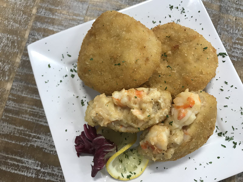 Shrimp & Crab Au Gratin Cake